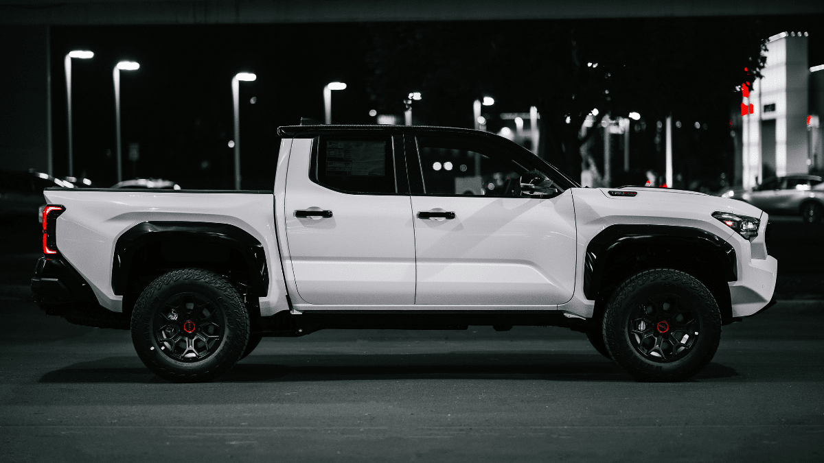 lifted trucks for sale